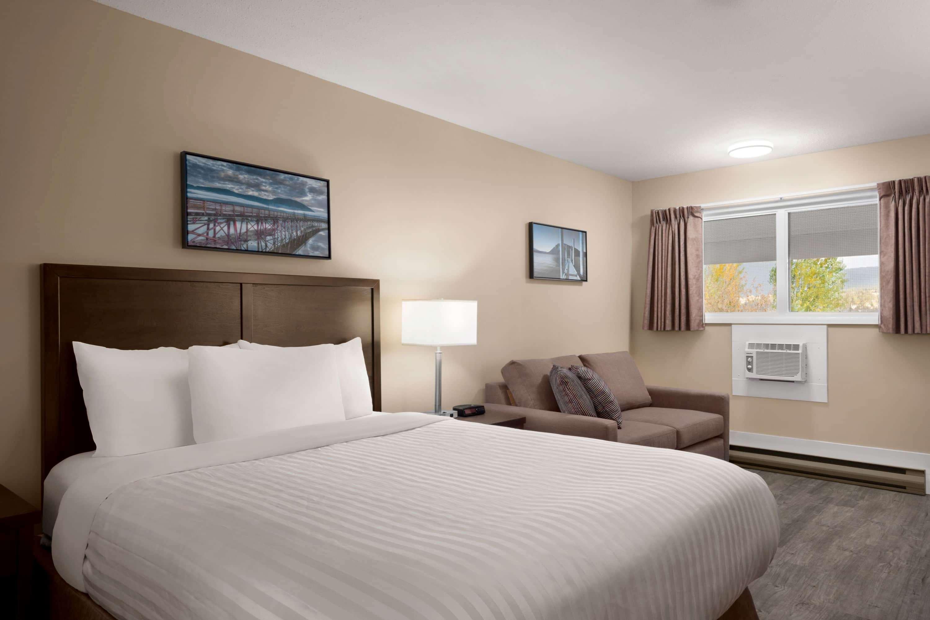 Travelodge By Wyndham Salmon Arm Bc Zewnętrze zdjęcie