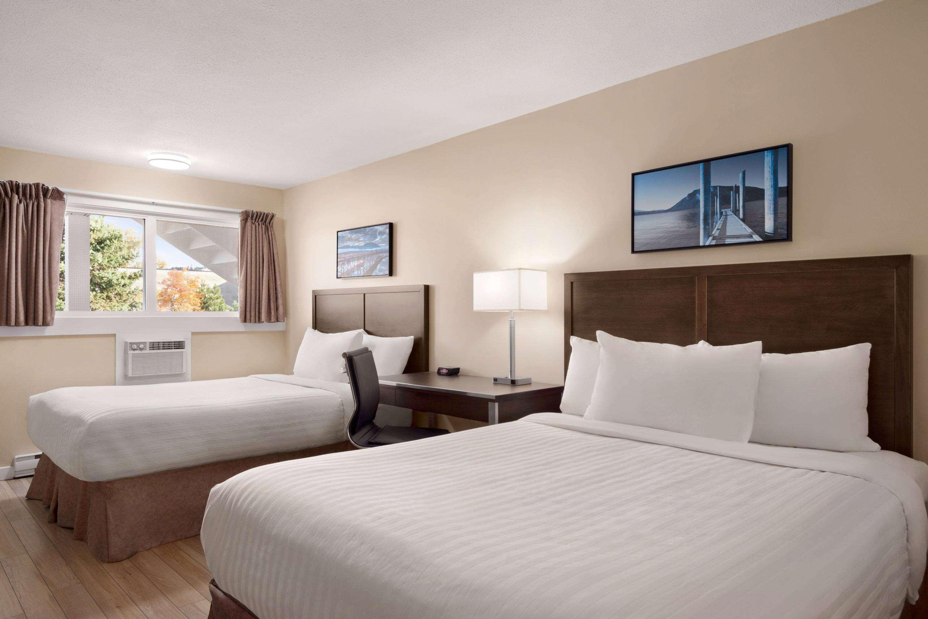 Travelodge By Wyndham Salmon Arm Bc Zewnętrze zdjęcie