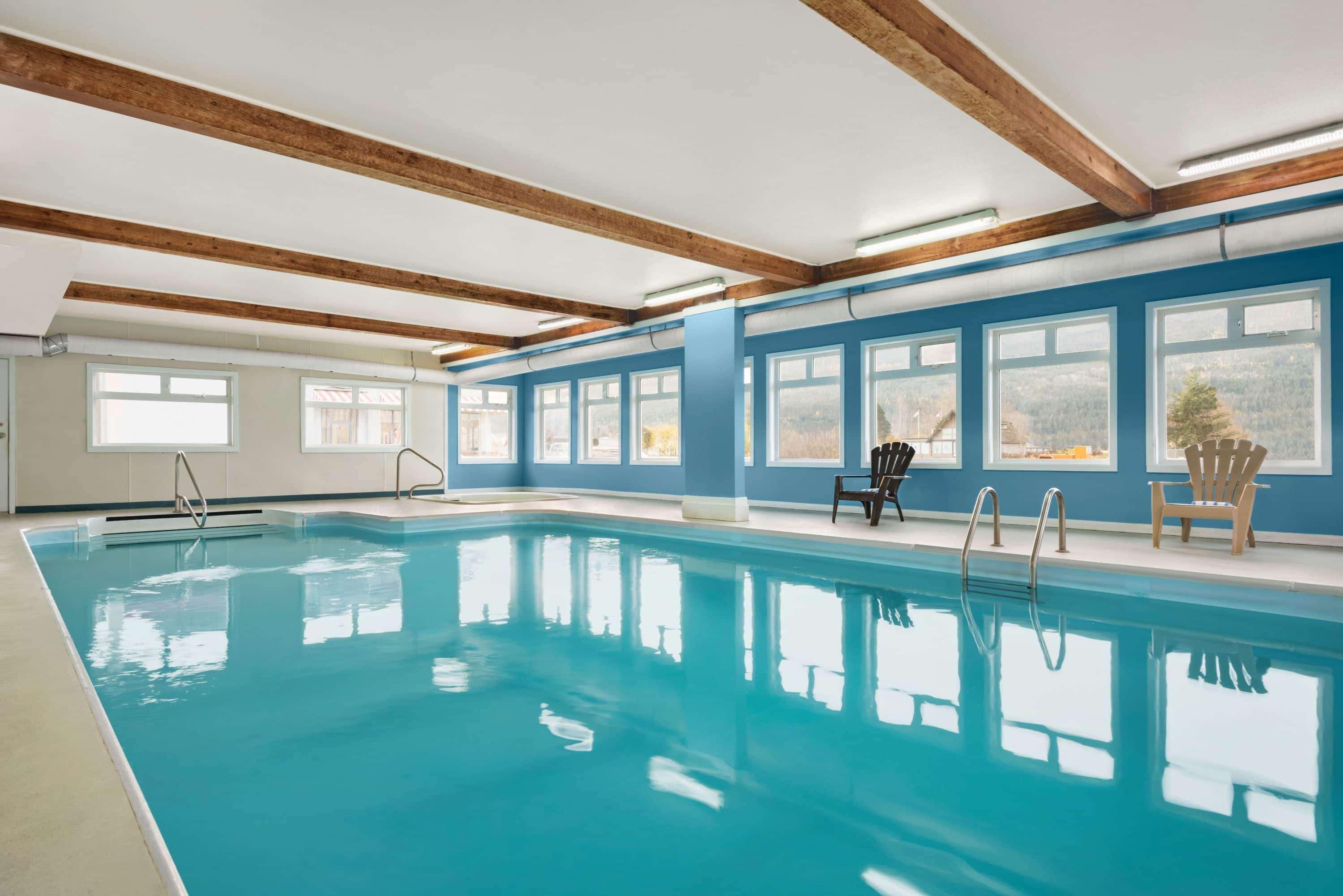 Travelodge By Wyndham Salmon Arm Bc Zewnętrze zdjęcie