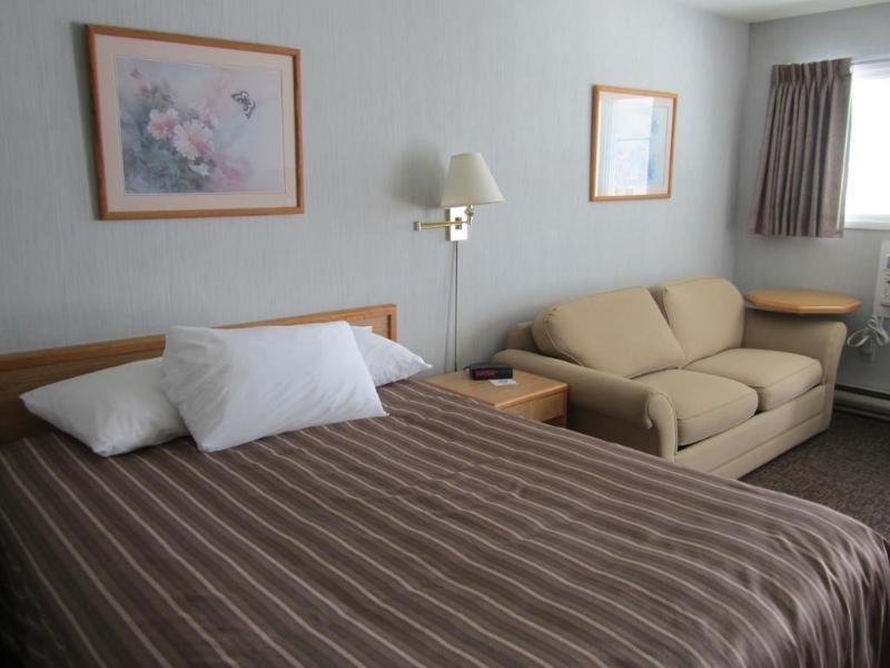 Travelodge By Wyndham Salmon Arm Bc Zewnętrze zdjęcie